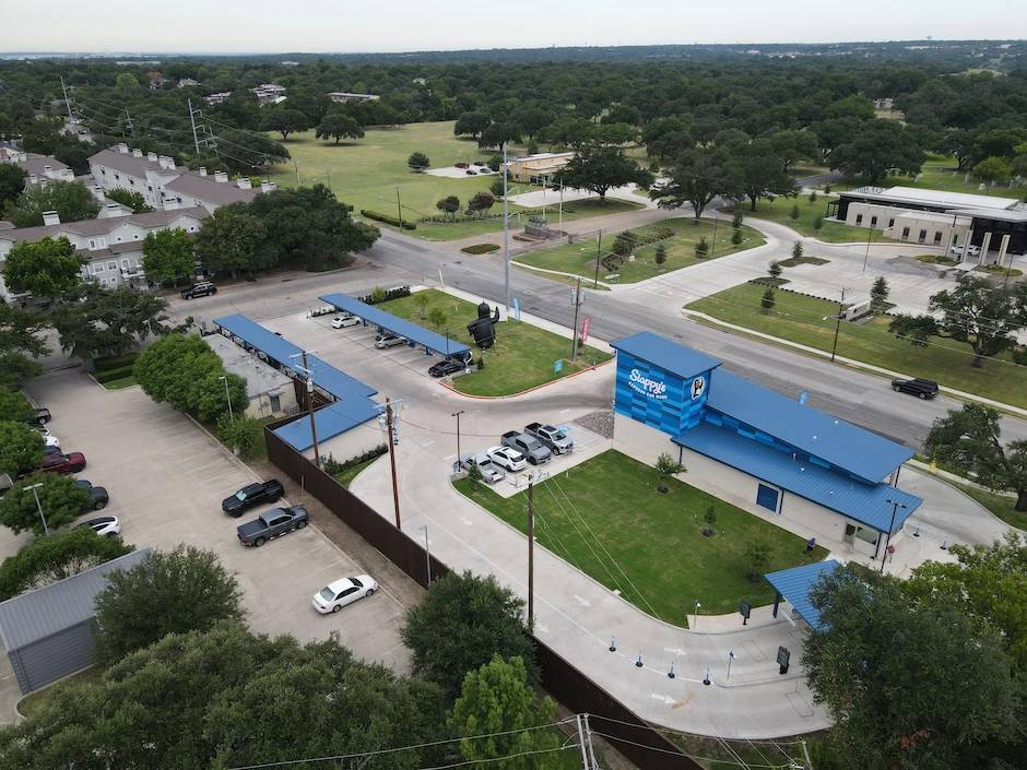 Slappy's Express Car Wash University Drive Fort Worth aerial — 1836 Commercial